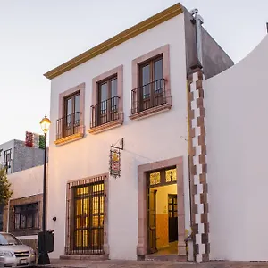 3* Hotel Cinco De Mayo